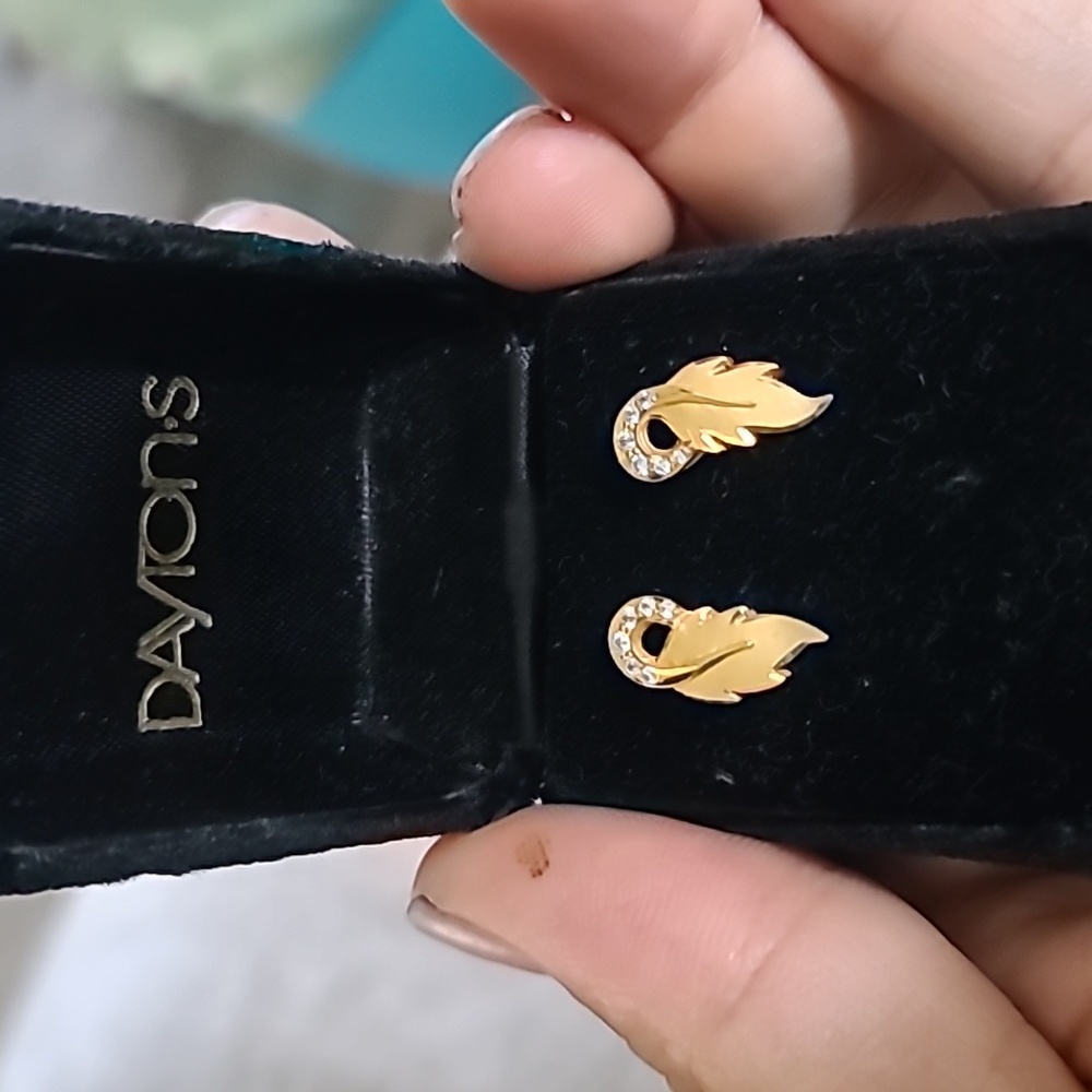 22k gold earrings